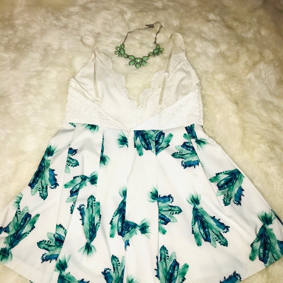 Romper - Picture 2 of 2